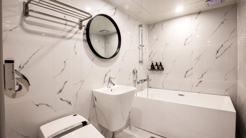 Busan Choeup Brown Dot-15