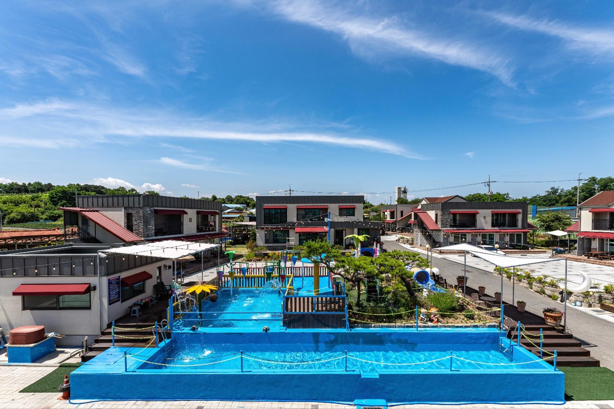 Nonsan 2 Days 1 Night Pension