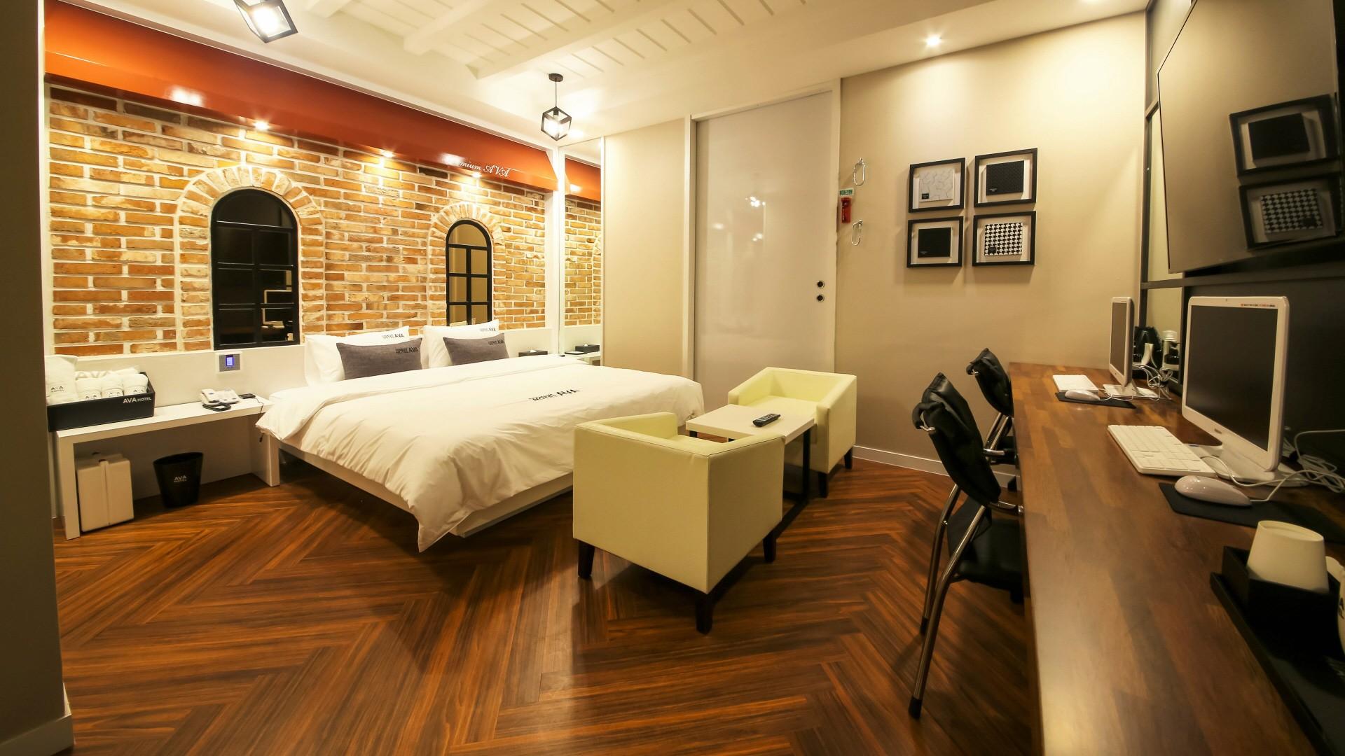 Premium Ava Hotel