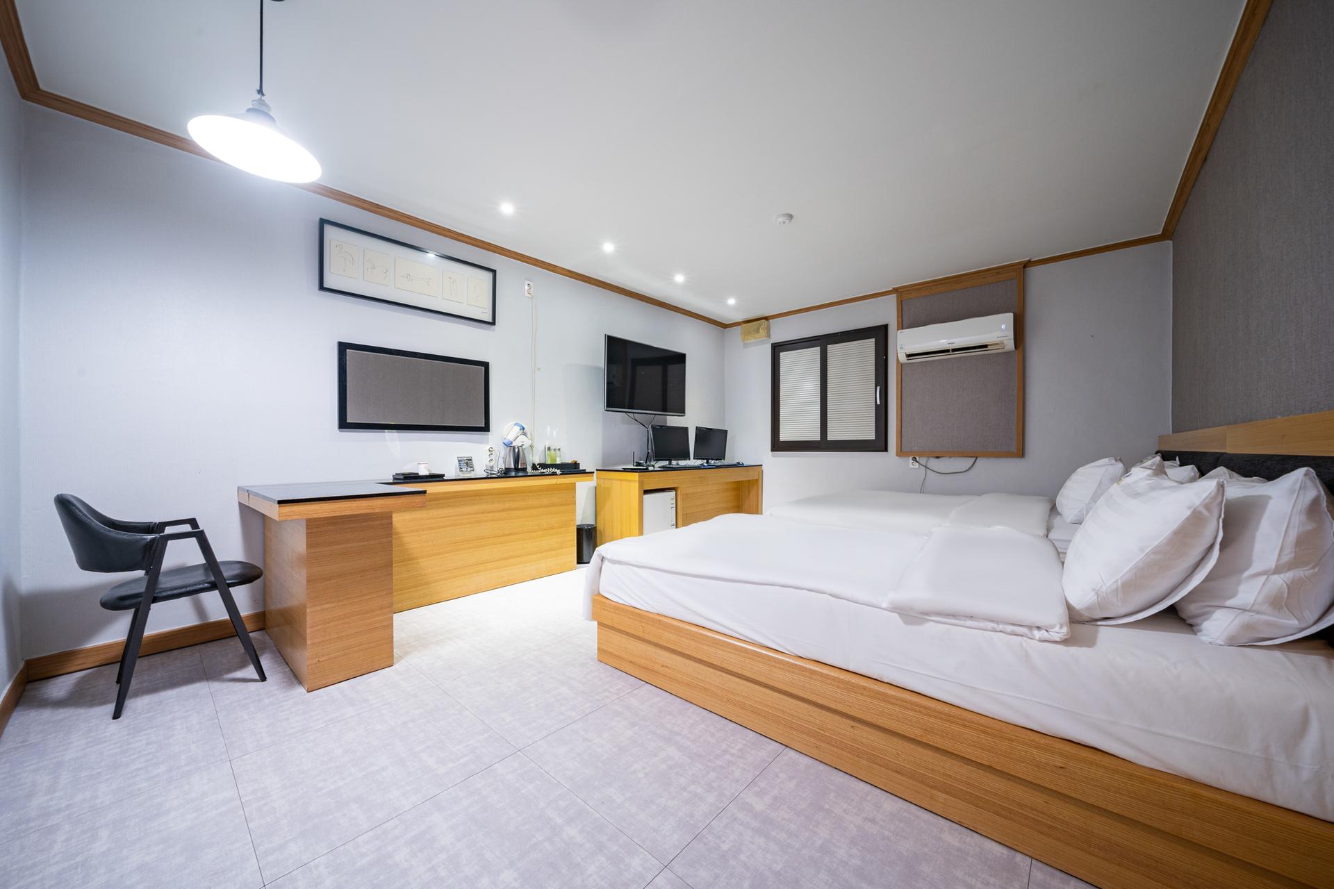 Anyang Aein Hotel
