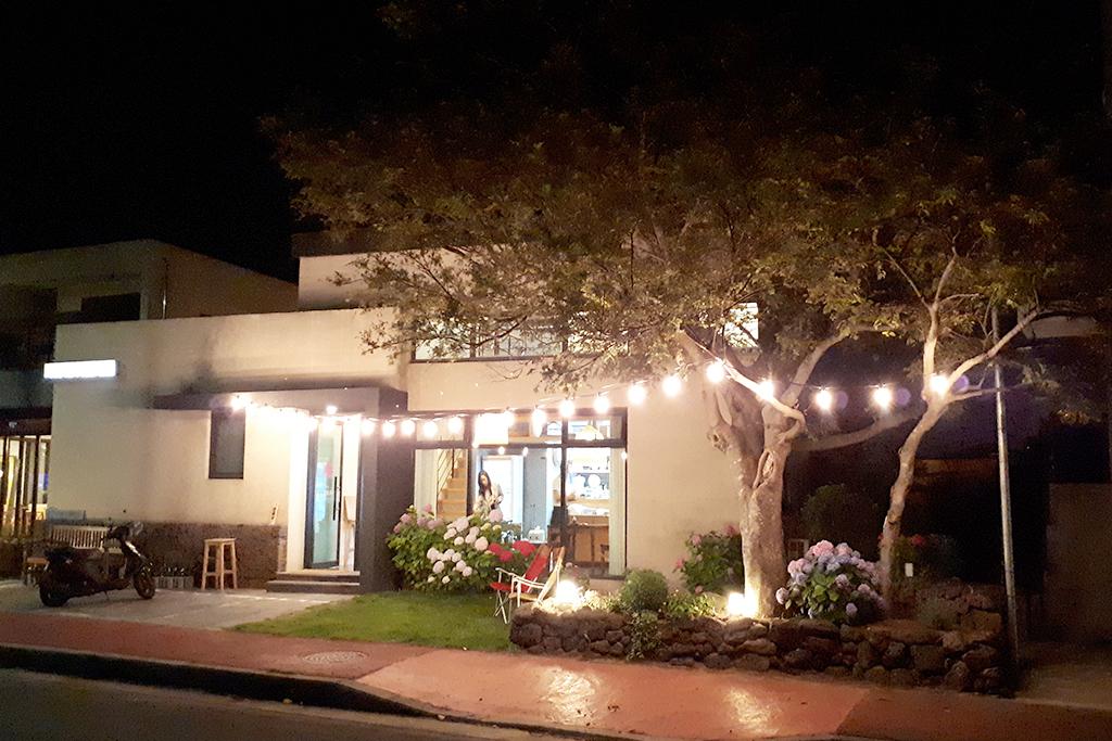 Jeju Sehwa-lium Guest House