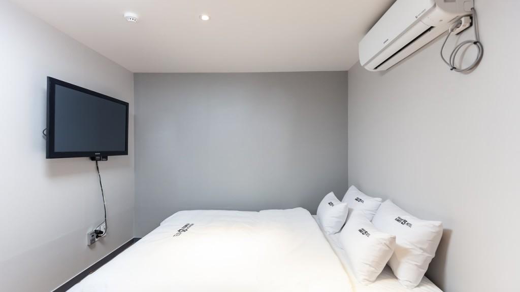 Seomyeon Station No. 25-40