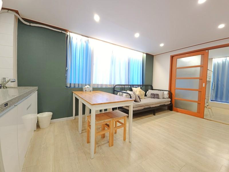 Seoul Myeongdong Rooftop Hostel-5