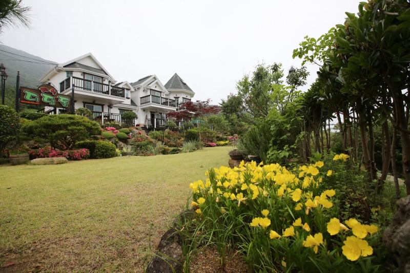Geojedo Didimdol Pension