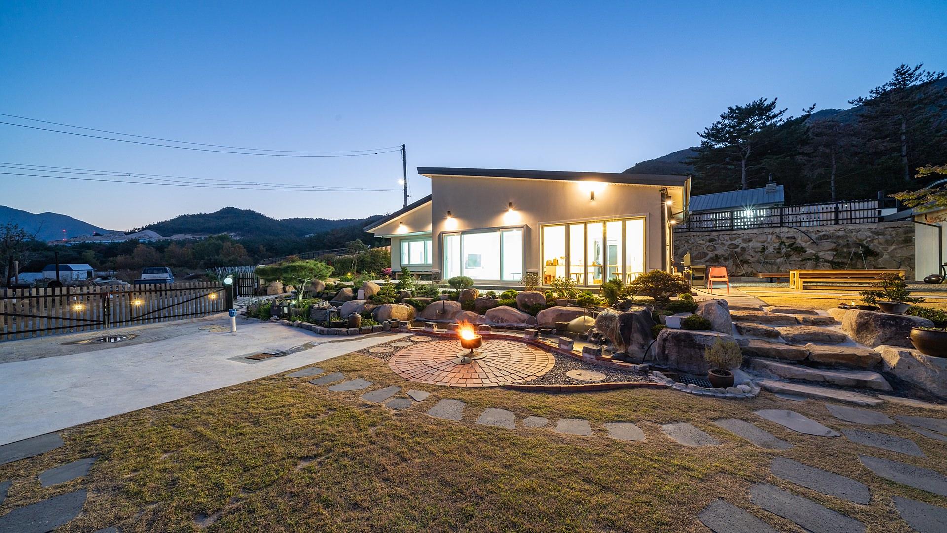 Gyeongju Booktory Stay