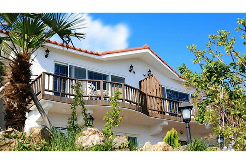 Namhae The Sea Under The Clouds Pension