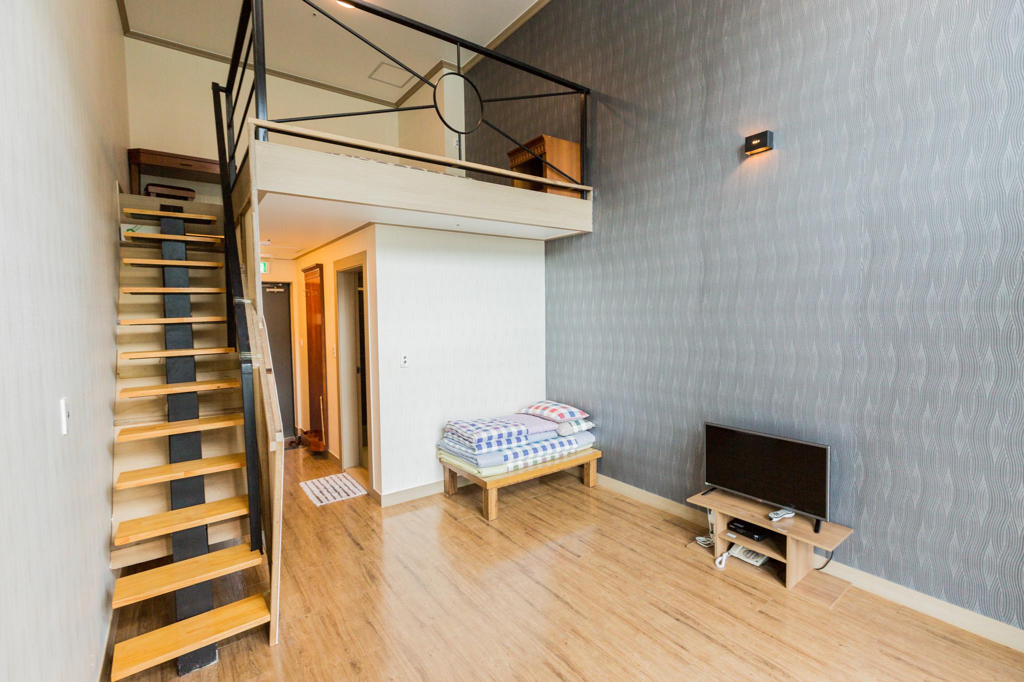 Gapyeong Dolphin Resort