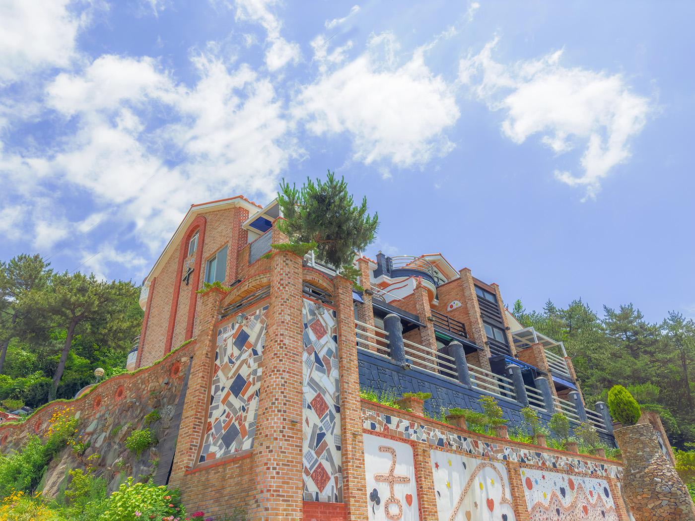 Namhae Namhae Palace Pension