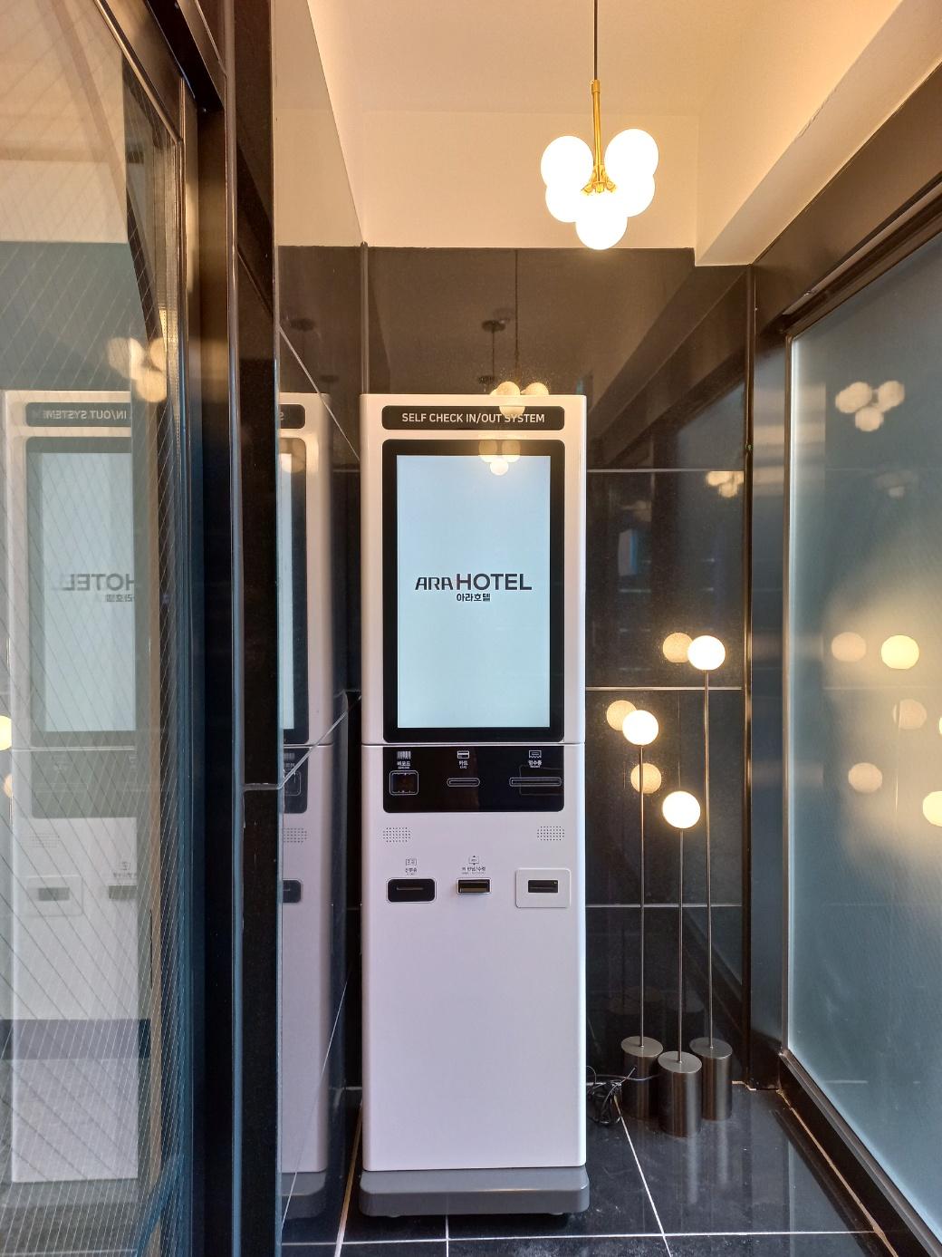 Jongno (Dongmyo Station) Hotel Ara-6