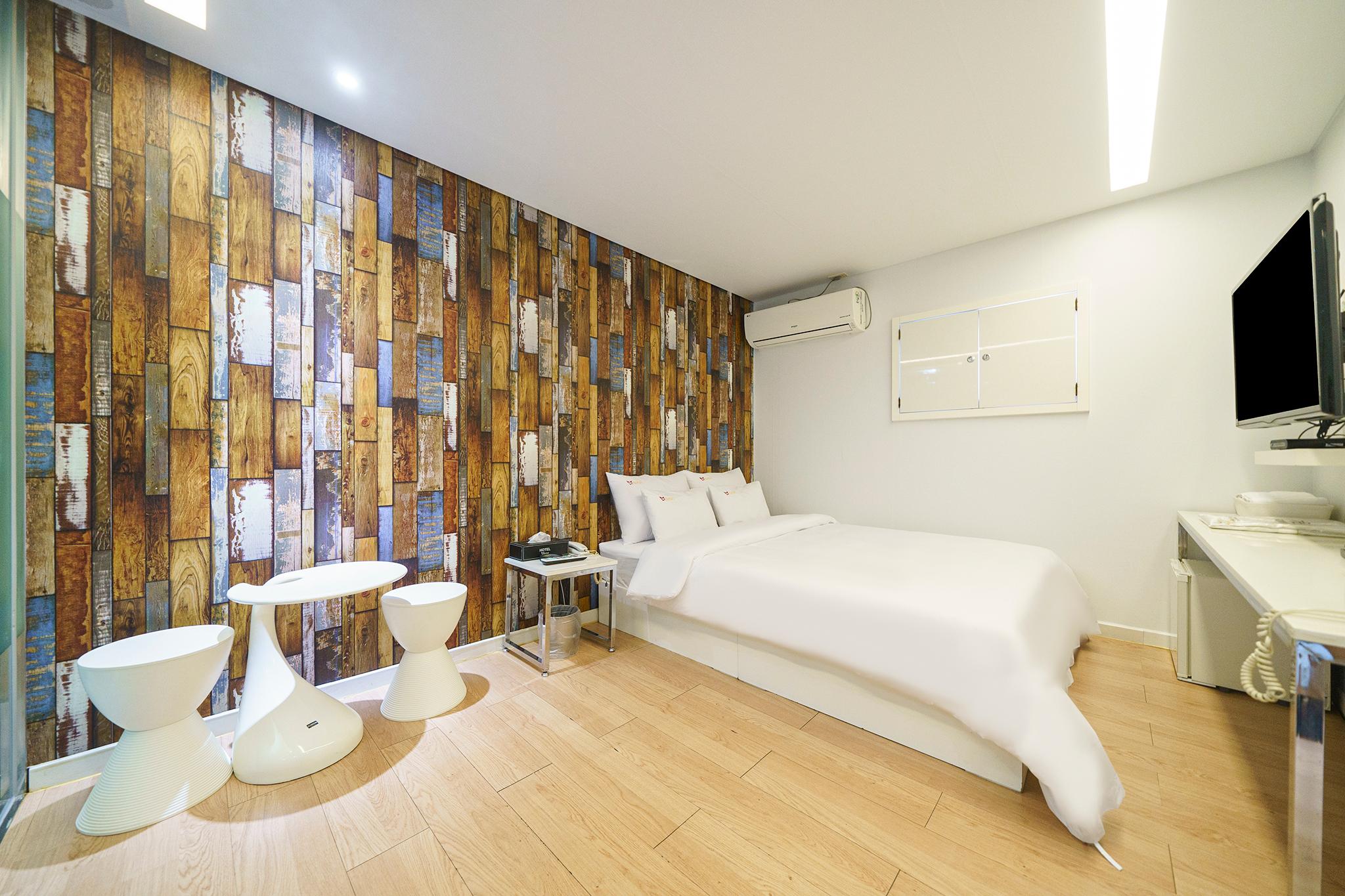 Lumiere Nabi Hotel (Seokgye Station, Seongbuk)