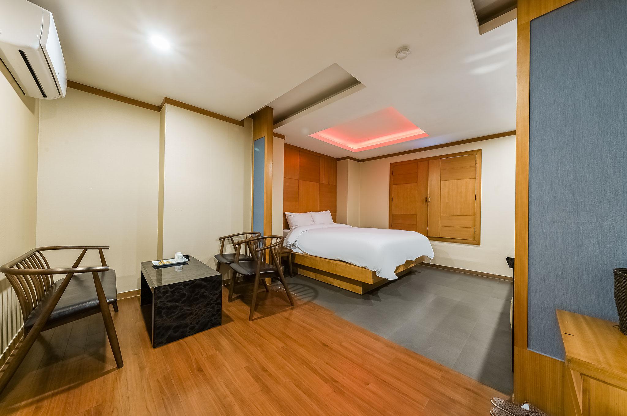 Goyang (Hwajeong) Karma Hotel