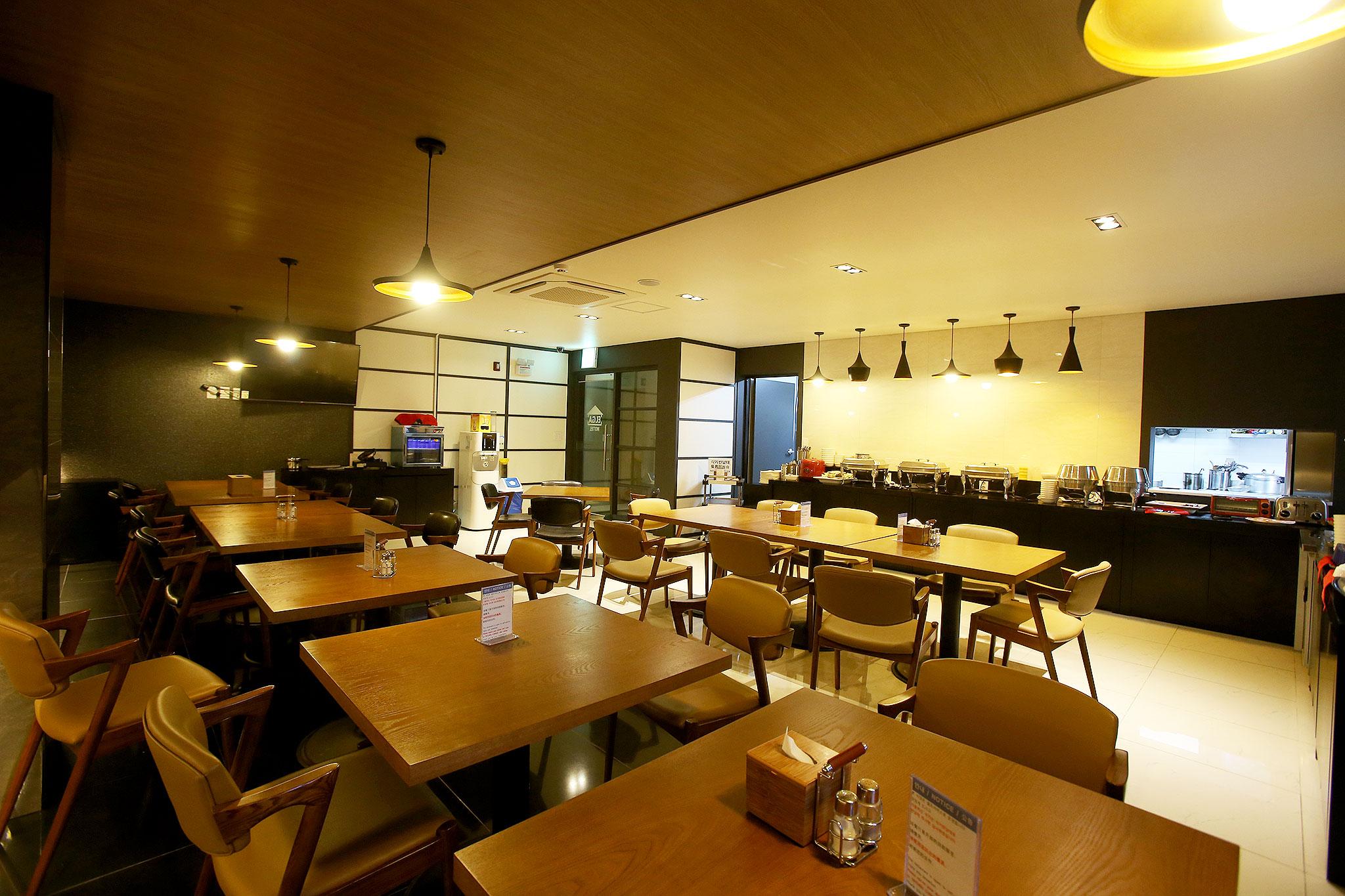 Hwaseong Elgar Tourist Hotel-17