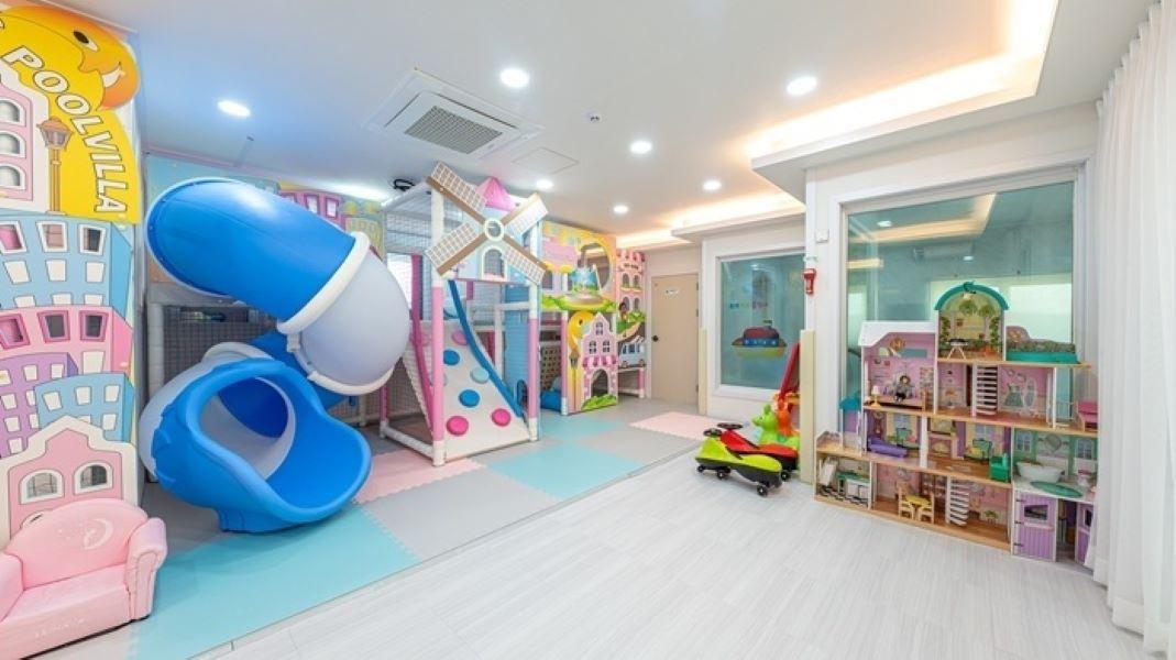 Gapyeong Toy Kids Pool Villa