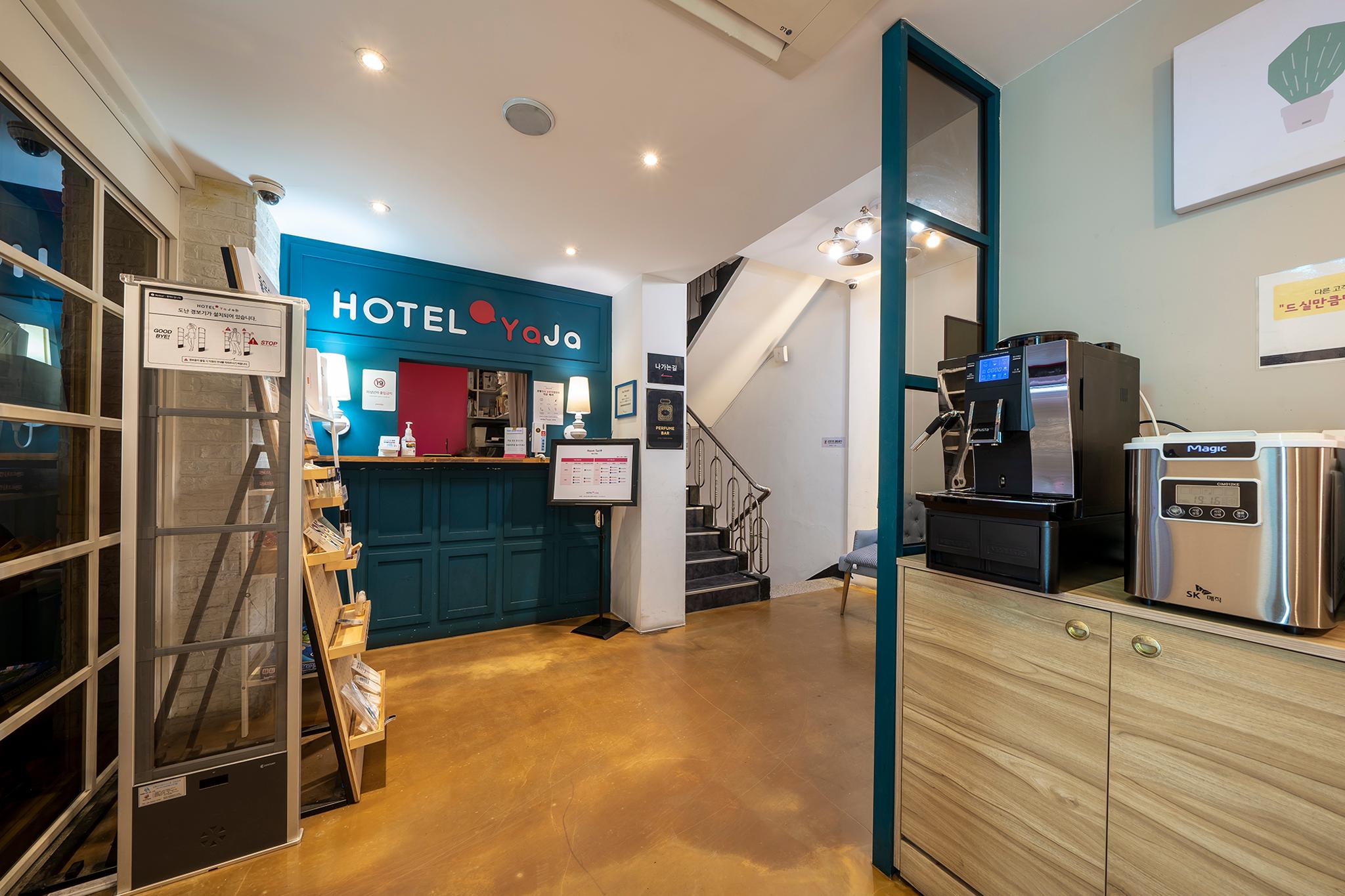 Sunganm YAJA Moran Station-20