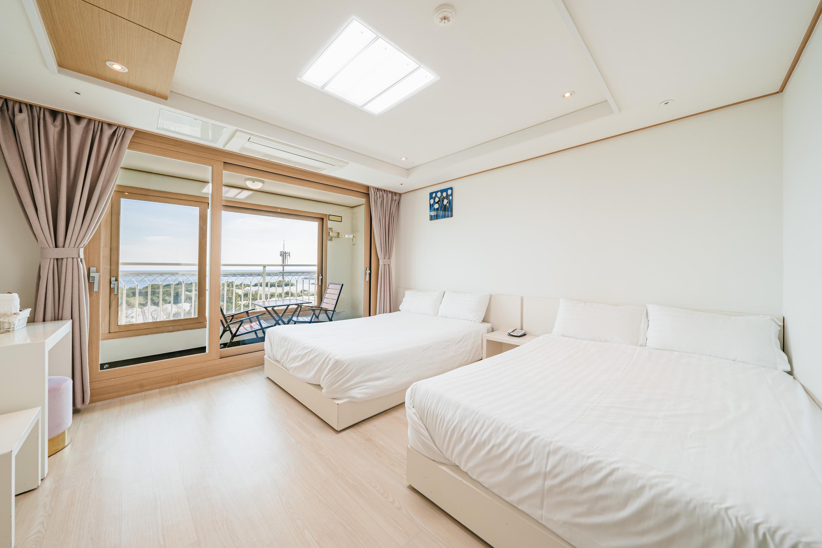 Seogwipo Marine Port Resort