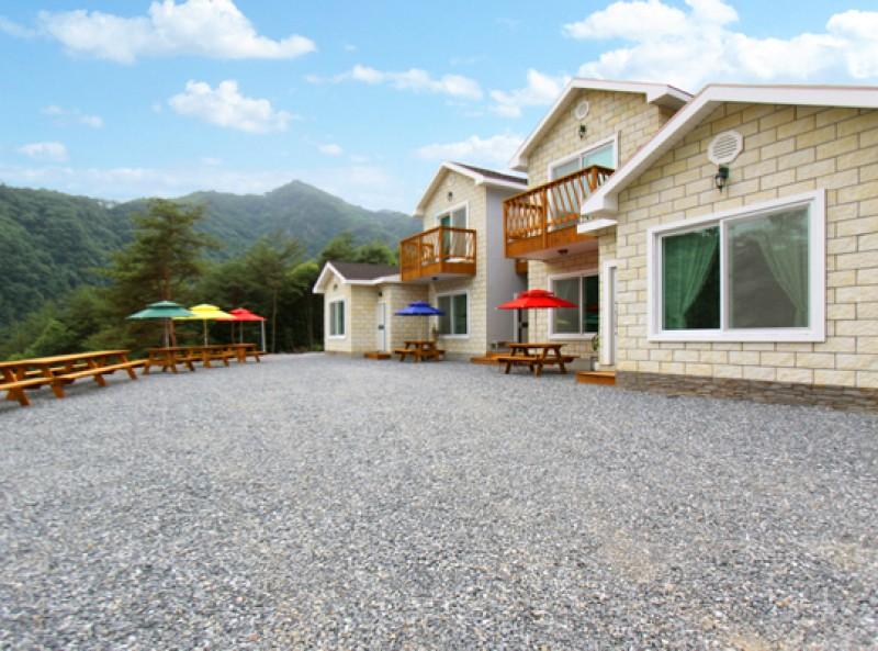 Wonju Pine Hill Pension