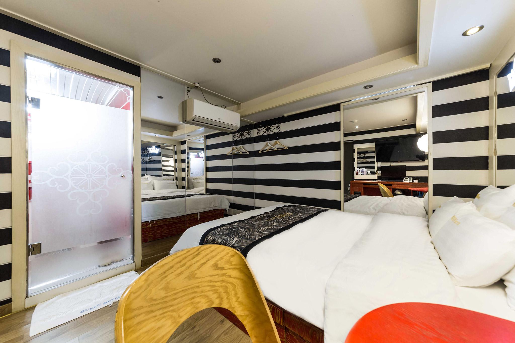 Yaksu Queen Motel