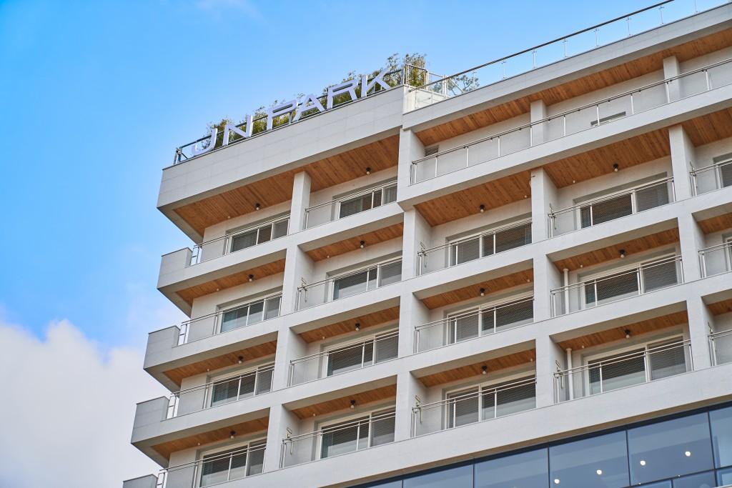 J N Park Hotel-7