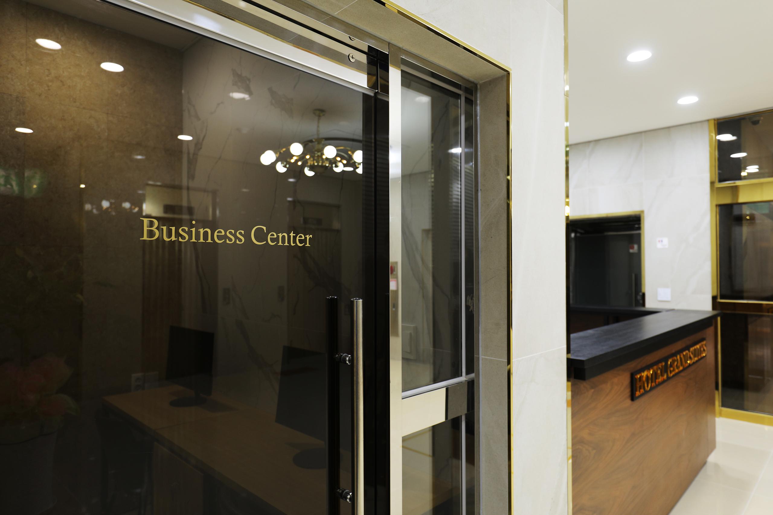 Incheon (Wolmido) Grand Suite Hotel-30