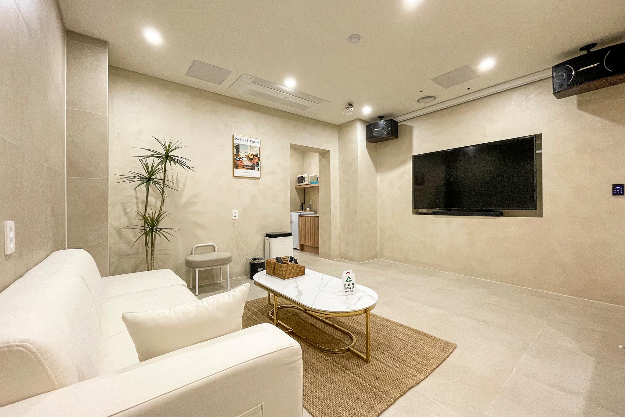 Jeonju Sanjeong-dong Hotel Made