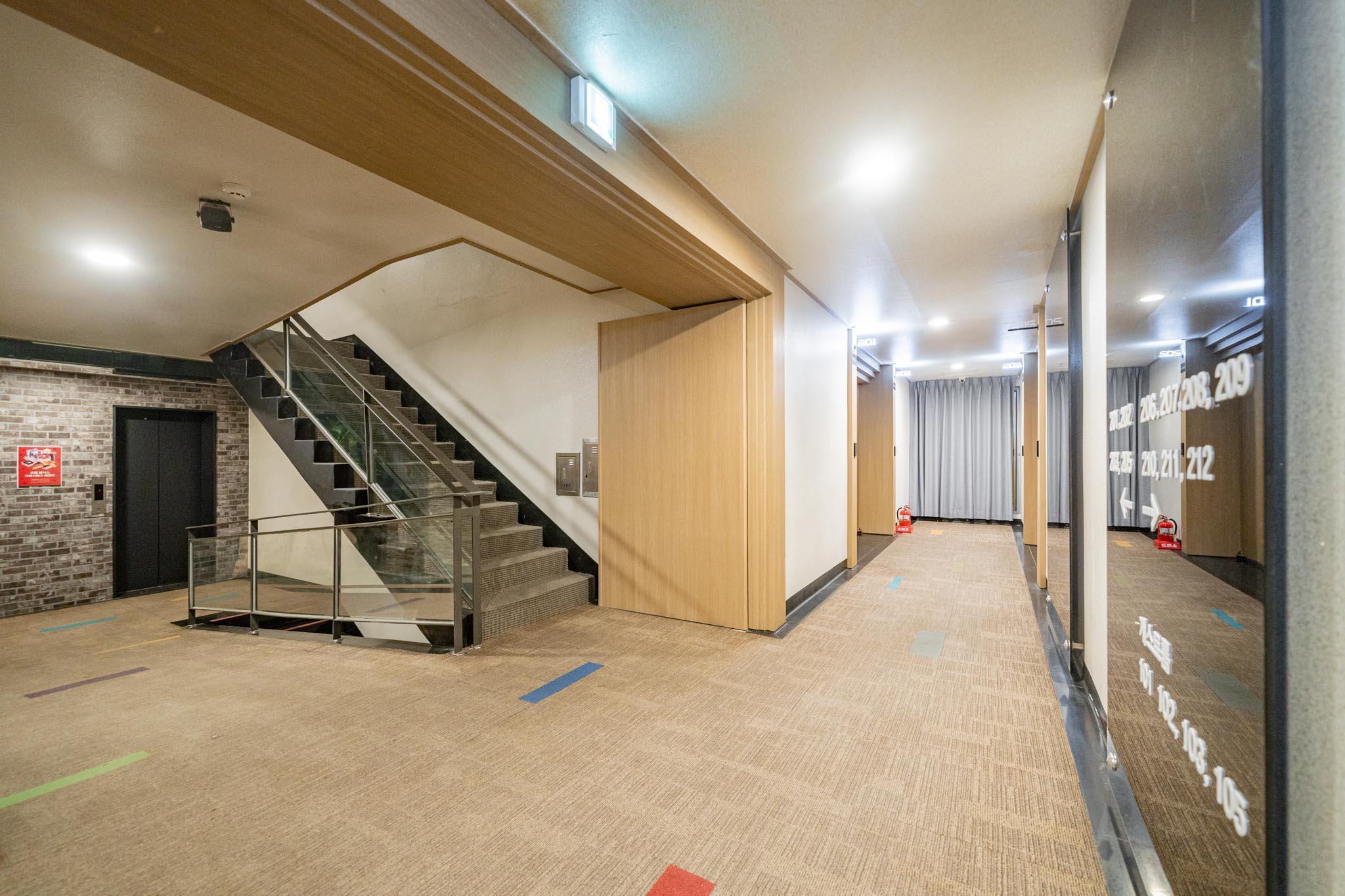 Suwon (Seryu station) Phoenix-7