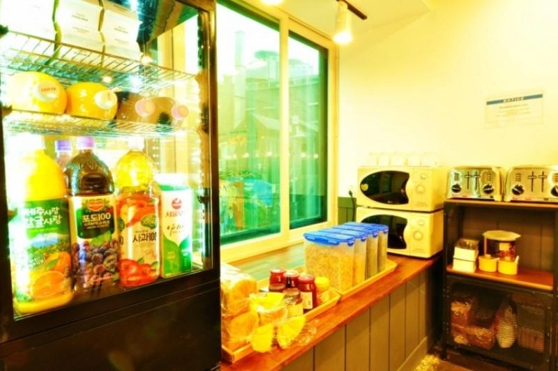 Seoul Myeongdong Rooftop Hostel-19