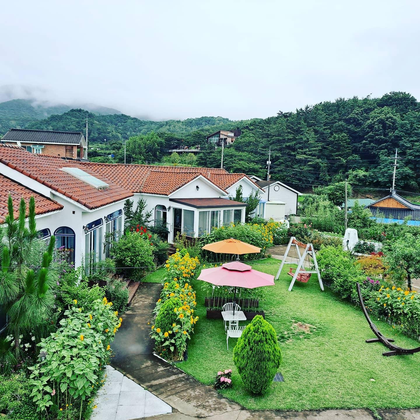 Gyeongju Gadeukhan Jeongwon Pension-38