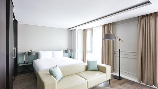 Hotel Peyto Samsung-11