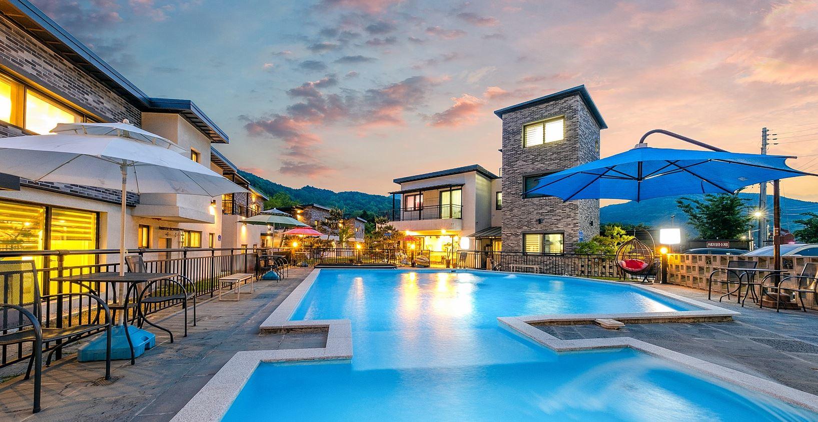 Muju The Season Pension