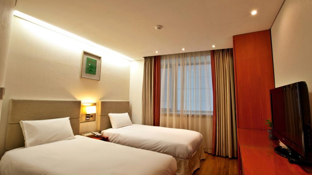 Prince Hotel Myeongdong-5