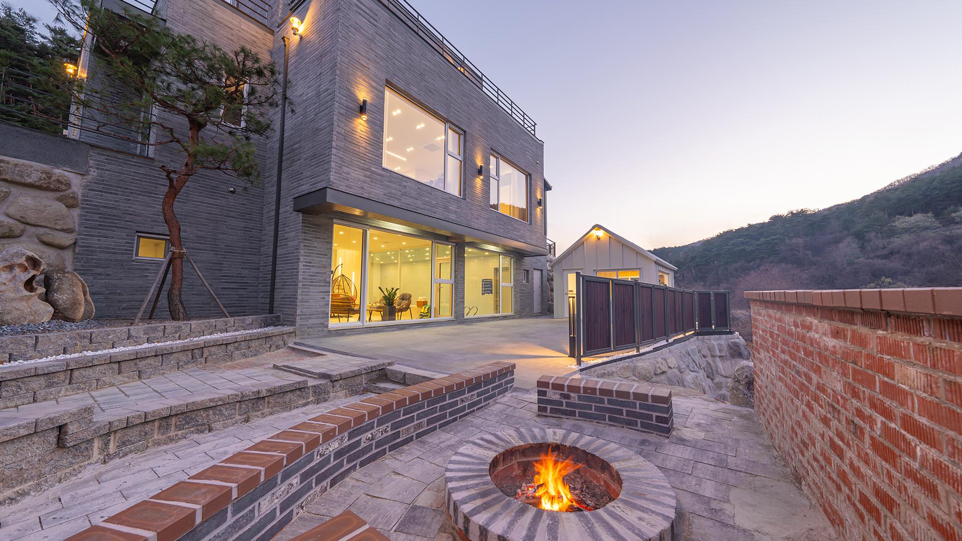 Gangneung D.HOUSE