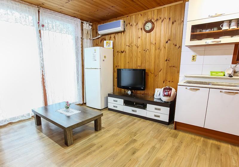 Ganghwa Gil Pension-2