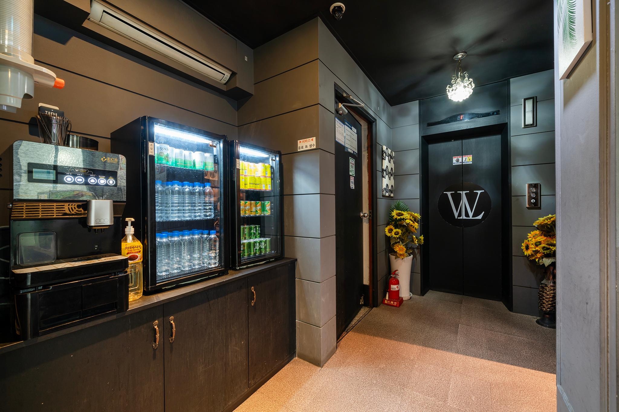 Indeogwon VALT Hotel-4