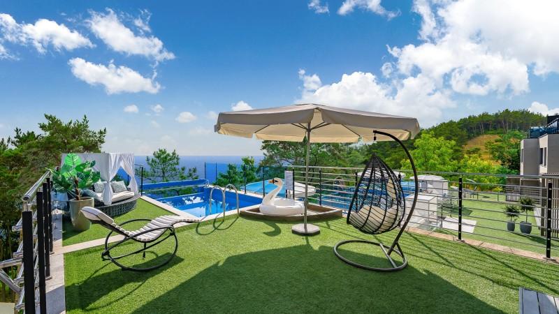 Daebudo (Yeongheungdo) Sleep Pool Villa-9