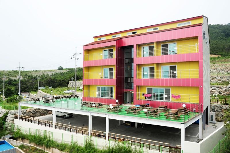 Buan (Byeonsanbando) Sangnok Sky Pension