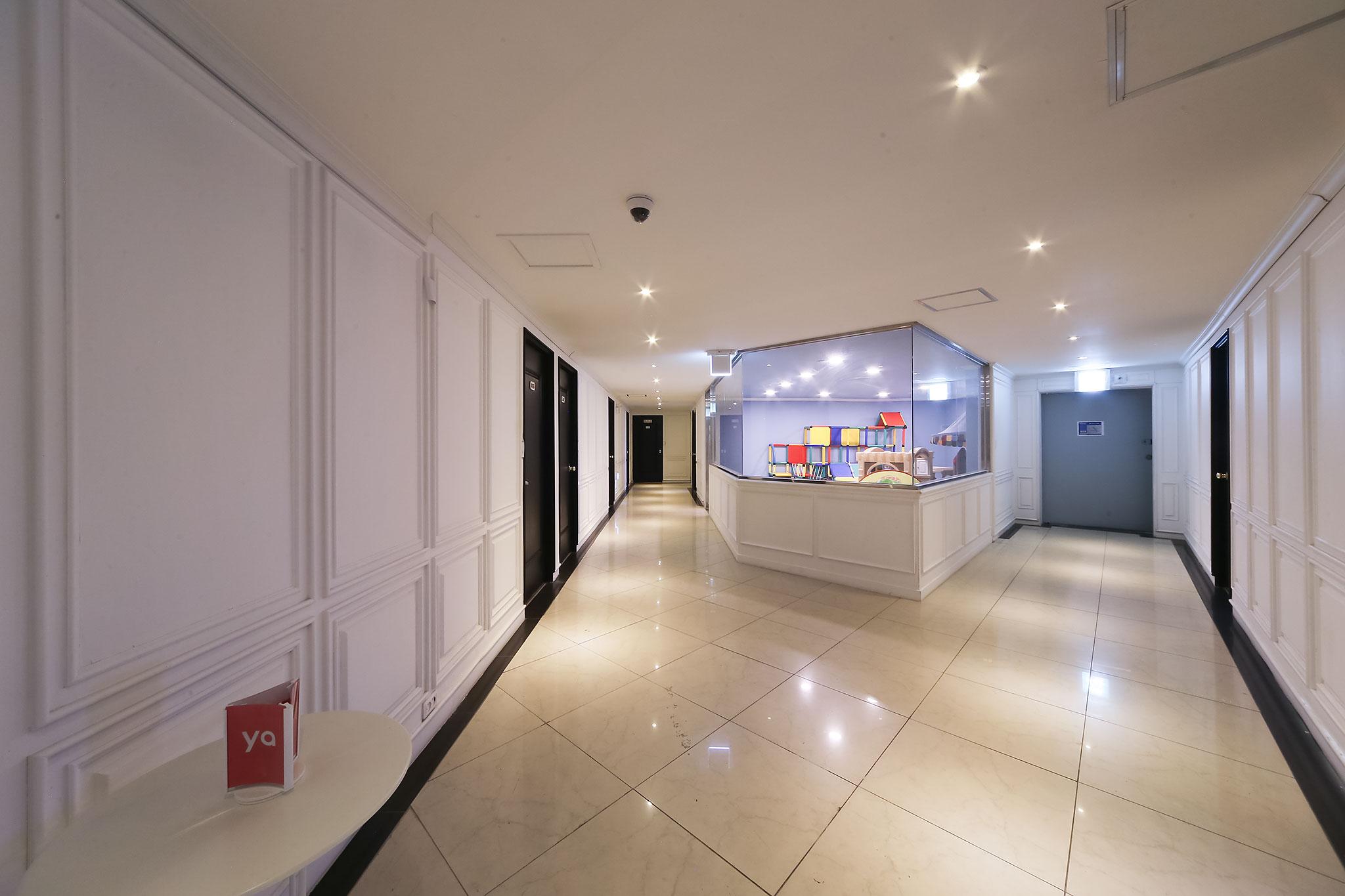 Busan Yeongju-dong Hillside Hotel-10