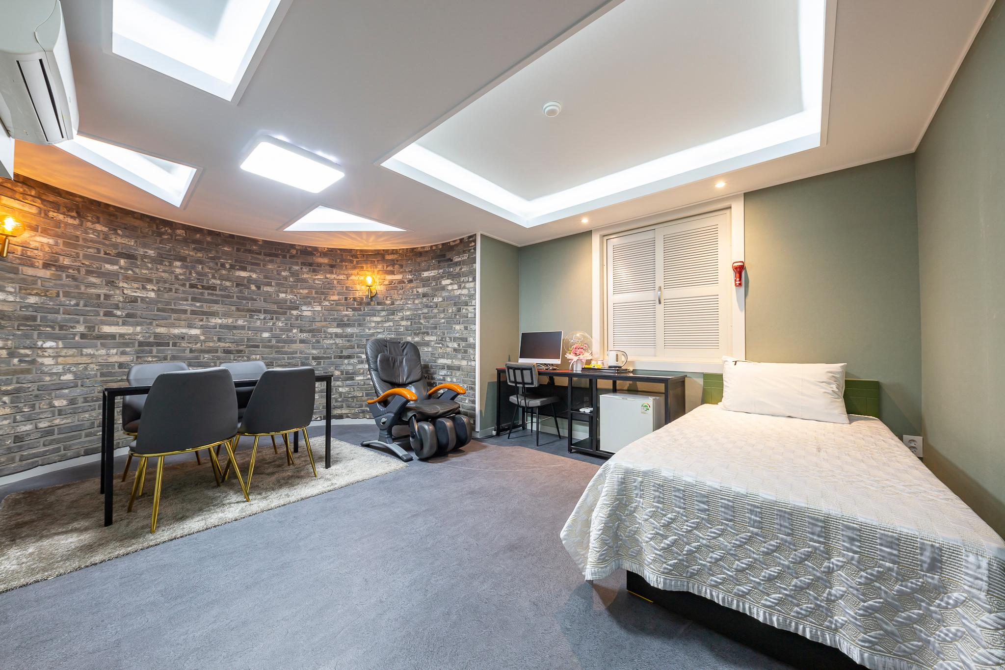 Cheonan Ten Hotel