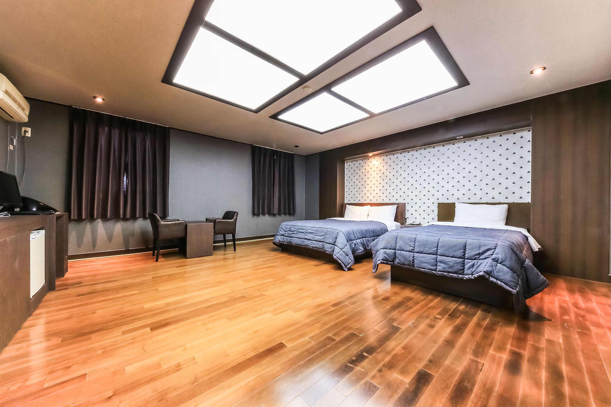 Daejeon Wolpyeong Kara