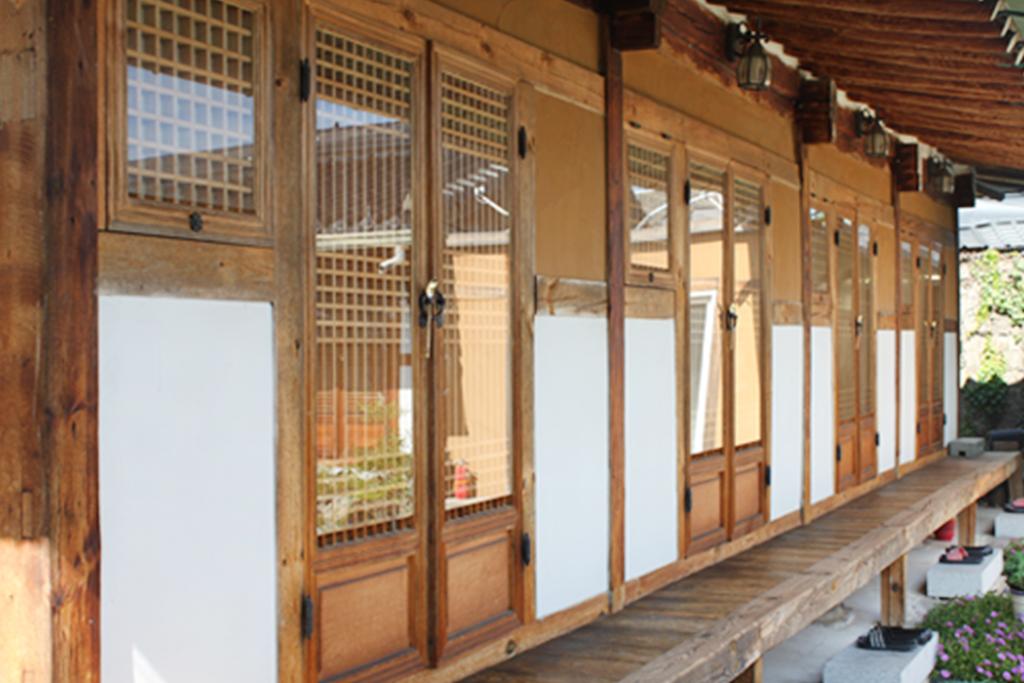 Gyeongju Rockheewon Hanok Stay