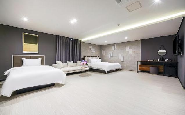 Busan Songdo Quartz Hotel