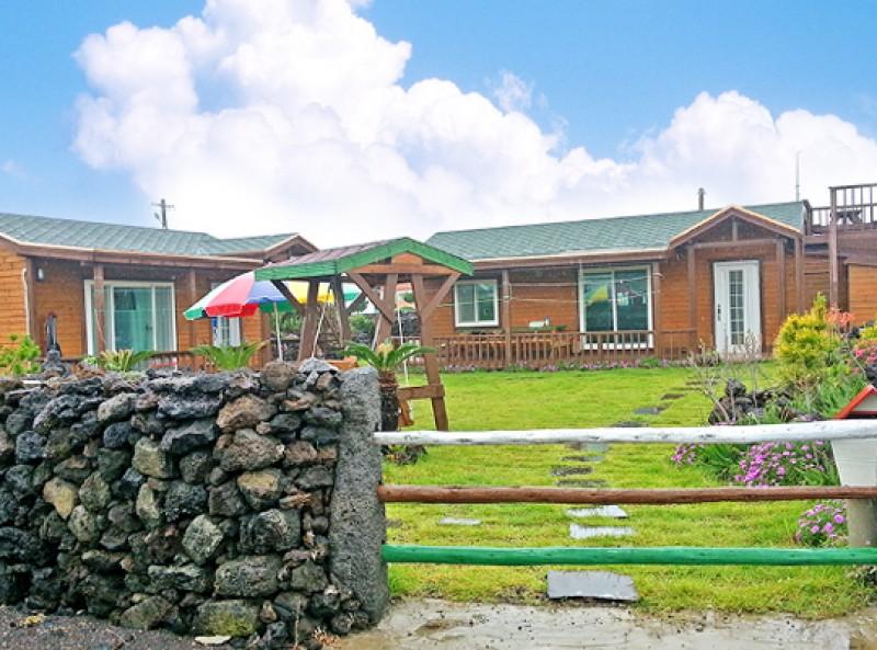 Jeju Haeneomidal Unshared House