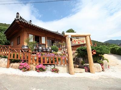 Namhae Badamchae Pension