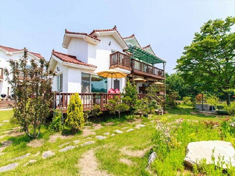 Taean Lime House Pension