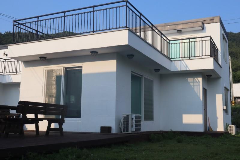 Daebudo (Yeongheungdo) Erni Pool Villa-5