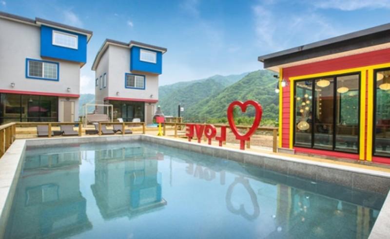 Inje Baekdam Fragrance Pool Villa