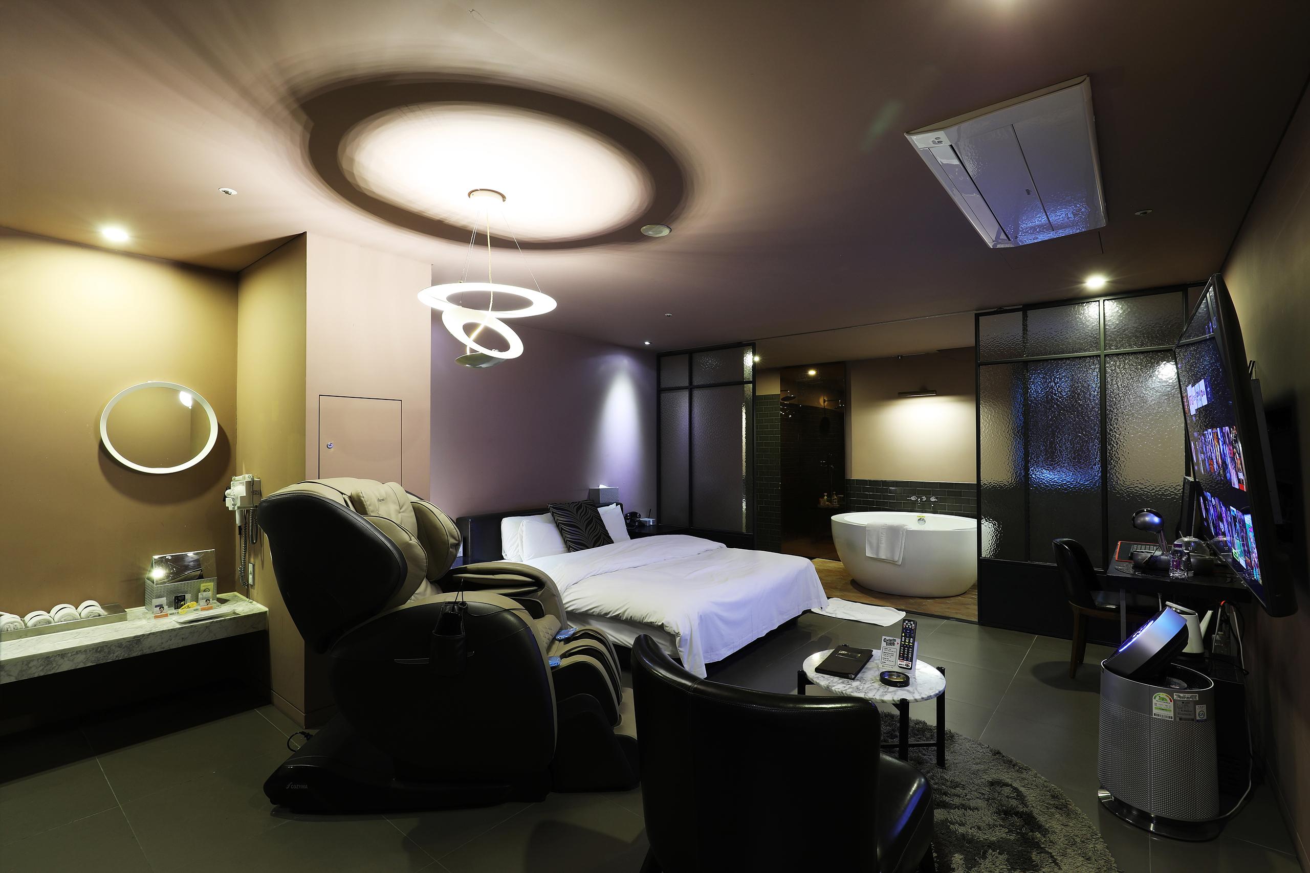 Ansan Vine Hotel