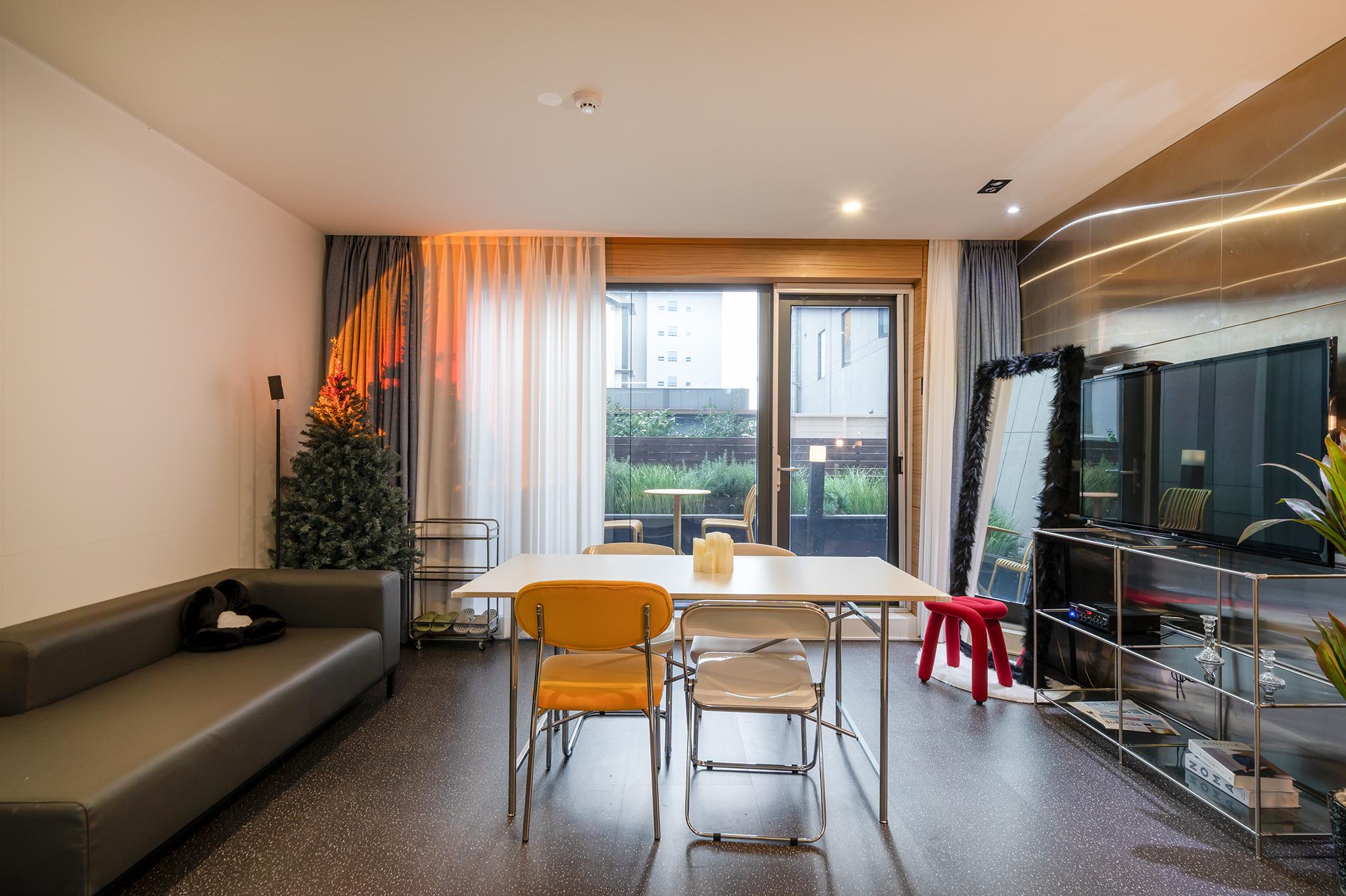 Gimhae Eobangdong Arietty Hotel A