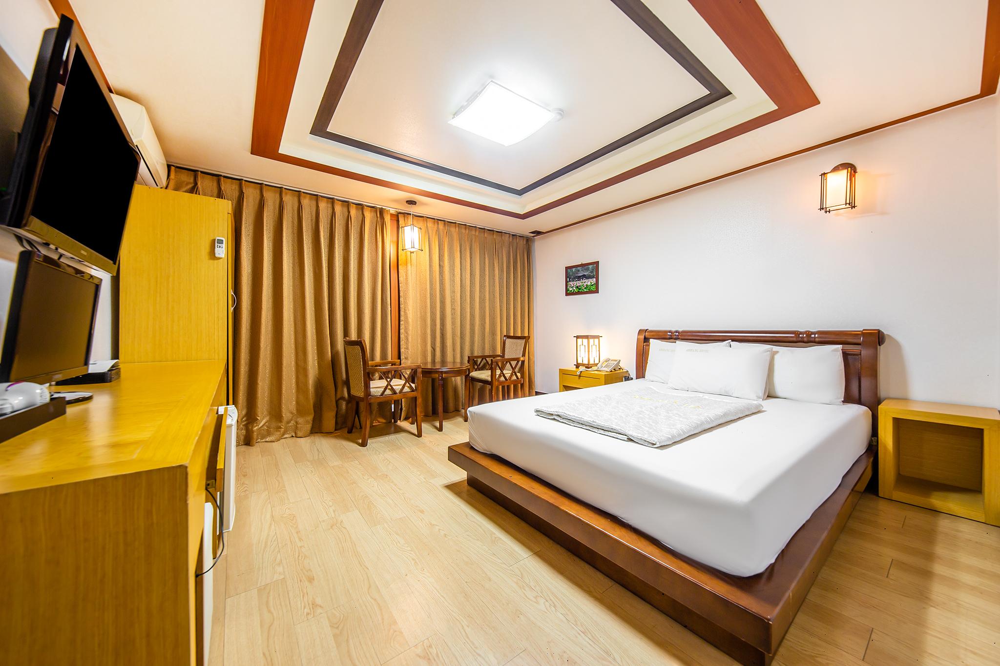 Jeonju Geumamdong Arirang Hotel