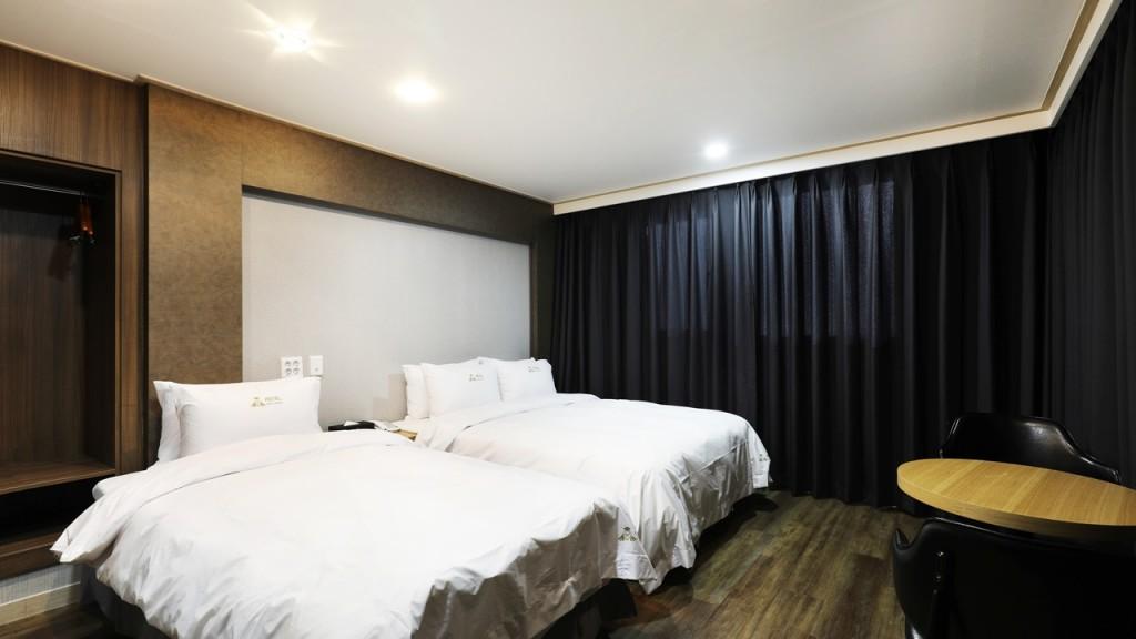 Wolmido Grand Suite Hotel-42