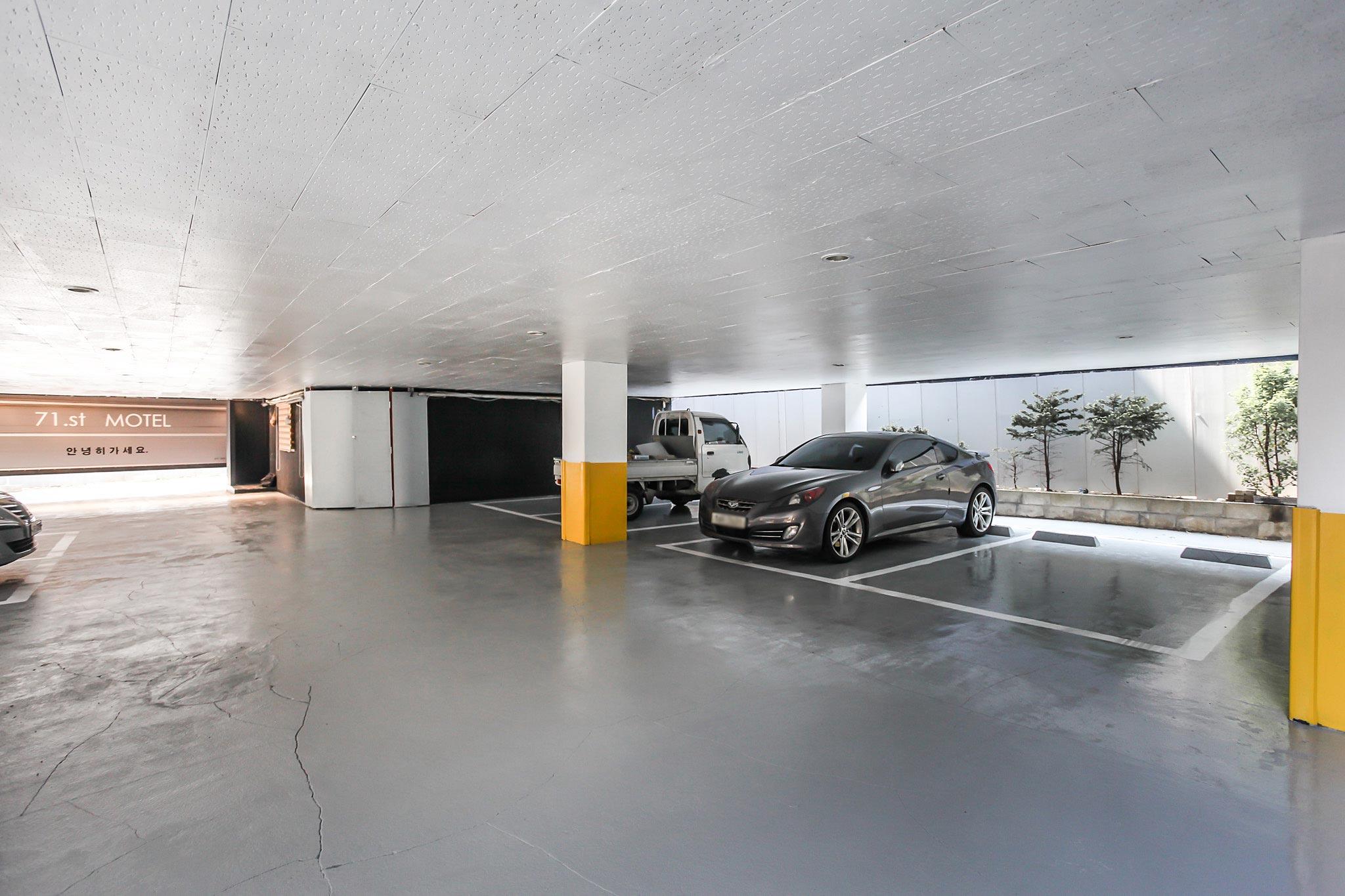 Suwon Station 71st-45